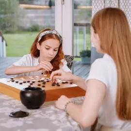 Игра Го в клубе Го (Трубная)
