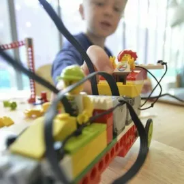 Робототехника на базе Lego WeDo в Кулибин Про (ВДНХ)