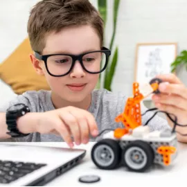 Робототехника + программирование Scratch Робошкола "Электроник" (Нагорная)