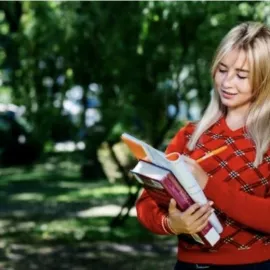Подготовка к ЕГЭ по Литературы в школе "Умскул" (Онлайн)
