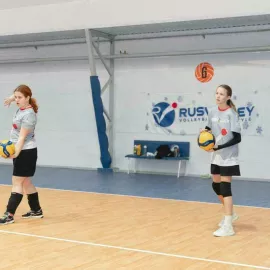 Классический волейбол в школе RusVolley (м. Профсоюзная)