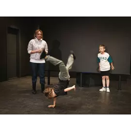 Танцы "лАвр" Челябинск, ул. Курчатова