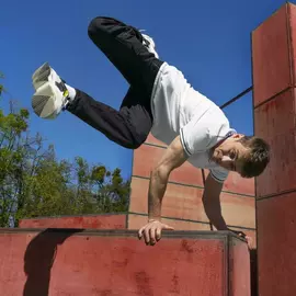 Паркур Небо (Крымская)