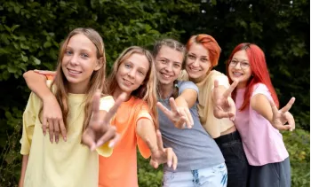 Когда начинается переходный возраст у девочек