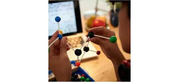 Кружок по физике в проекте Sciencely (Онлайн)