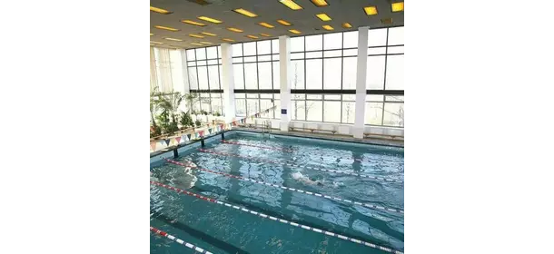 Школа плавания Strong Swim (Бассейн "МОСГУ")