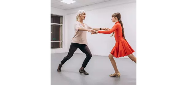 Студия спортивных бальных танцев «Лотос» (Ясенево)