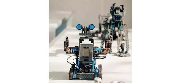 Курс «Юный инженер»  в студии HiRobot (Молодежная)