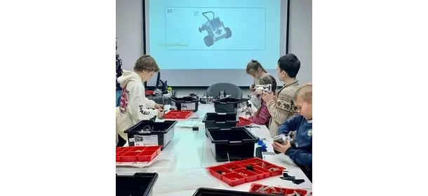 Scratch программирование в центре Квентин Дети (Онлайн)