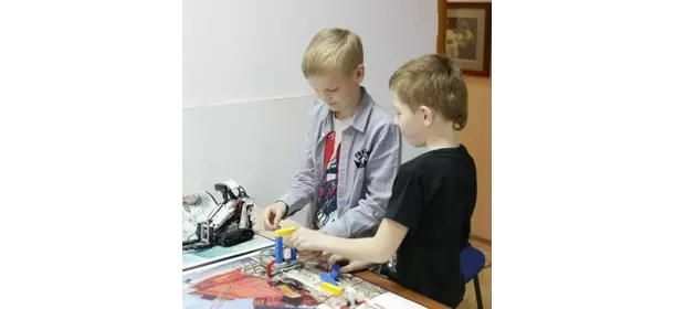 Робототехника Lego Education Mindstorm EV3 для детей в ЦМИТ «Цифровой дом» (Спортивная)