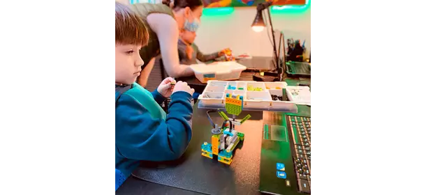 Робототехника для дошкольников LEGO Wedo в Эдисон центр (Новогиреево)