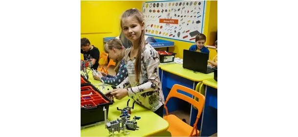 Курс "Лаборатория роботов" от студии робототехники «Роботекс» (Улица Академика Янгеля)