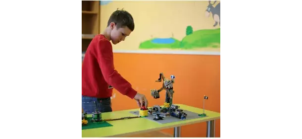 Курс "Знакомство с LEGO Mindstorms Ev3" от клуба роботехники Robotronix (Бунинская аллея)