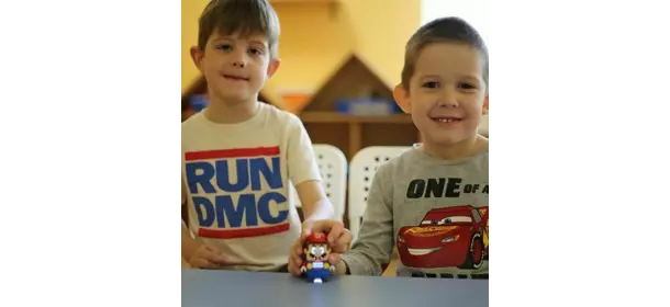 Курс "Первые механизмы из LEGO" от клуба роботехники Robotronix (Бунинская аллея)