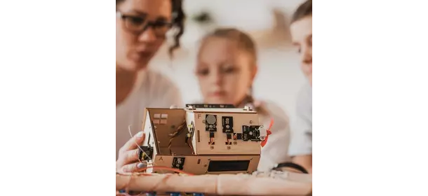Microbit в клубе Тесла (Ховрино)