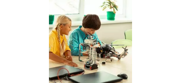 Основы робототехники Lego Mindstorms в Роботех.клуб (Свиблово)