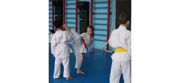 Каратэ Спортивная группа в Школе Николаевой Антонины (Кузьминки)