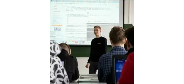 ЕГЭ по информатике и ИКТ+БПЛА Летающая Робототехника (Аэропорт)