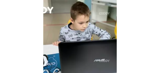 Создание игр в Roblox Studio (основы Lua) в школе CODDY (Курская)