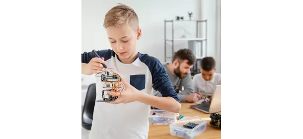 Робототехника на базе Lego MINDSTORMS EV3 Робошкола "Электроник" (Алма-Атинская, ул. Братеевская, д. 16 корп. 3)