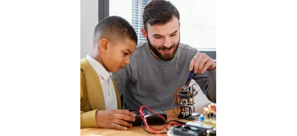 Первороботы на базе конструктора Lego Wedo 2.0 Робошкола "Электроник" (Домодедовская - ул. Маршала Захарова, д. 3)