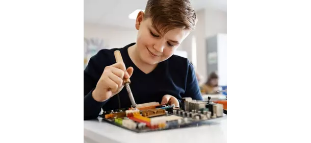 Первороботы на базе конструктора Lego Wedo 2.0 Робошкола "Электроник" (Коломенская - ул. Нагатинская Набережная, д.54)