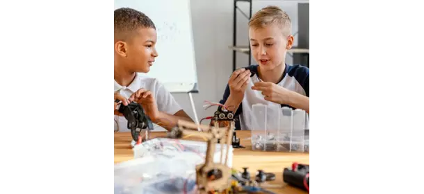 Первороботы на базе конструктора Lego Wedo 2.0 Робошкола "Электроник" (Нагорная)