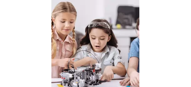Первороботы на базе конструктора Lego Wedo 2.0 Робошкола "Электроник" (Фрунзенская)