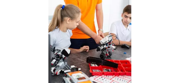 Робототехника на базе Lego WEDO 2.0 Робошкола "Электроник" (ЦСКА - ул. Авиаконструктора Микояна, дом 14, корпус 2)