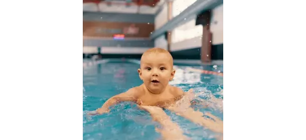 Грудничковое плавание в клубе Aqua Baby Club (г. Королёв)