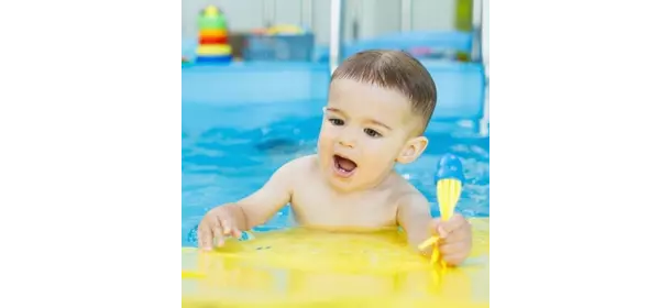 Плавание в бассейне  Aqua Baby Club г.Красногорск ул.Народного Ополчения