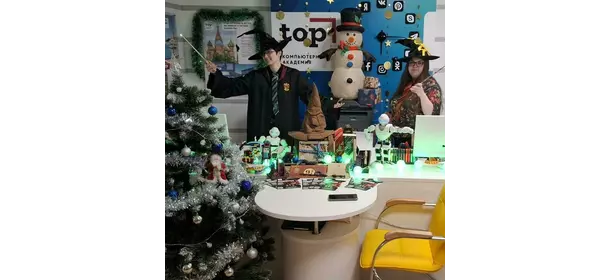 Мастер-класс "Зимний мир Roblox/Нейросети" в Академии ТОП (Бибирево)