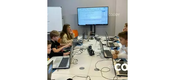 Обучение разработке трехмерных игр с нуля на Unity в школе CODDY (Курская)