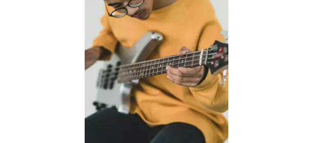 Бас-гитара в школе ArbatGuitar (Таганская)