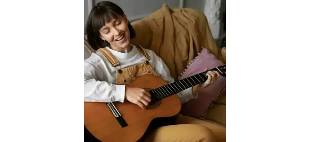 Гитара в школе Hi music school (Семеновская)