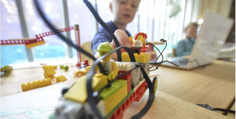 Робототехника на базе Lego WeDo в Кулибин Про (ВДНХ)